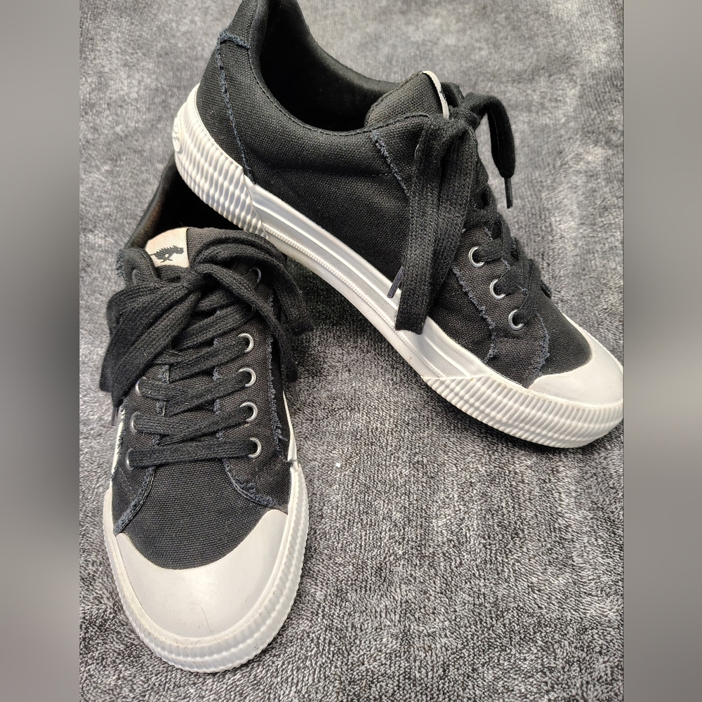Rocket Dog Black and Gray Sneakers